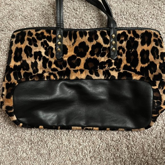 🚫 SOLD — Juicy Couture: Leopard Pammy Tote - Picture 4 of 8
